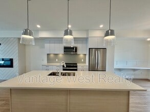 1225-1225 Findlay Rd in Kelowna, BC - Building Photo - Building Photo