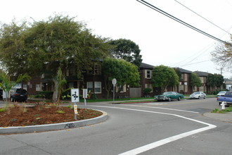 968 Addison St in Berkeley, CA - Building Photo - Building Photo