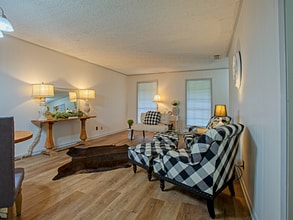 2202 Aberdeen Dr in Tyler, TX - Building Photo - Building Photo