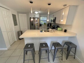 1325 NE 5th Ave in Fort Lauderdale, FL - Building Photo - Building Photo