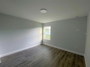 9217 Tacoma Ave in Englewood, FL - Building Photo - Building Photo