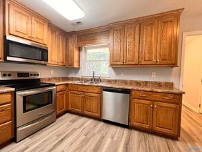 3529 Bermuda Rd SW in Huntsville, AL - Building Photo - Building Photo