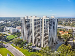 3301 Bayshore Blvd in Tampa, FL - Building Photo - Building Photo