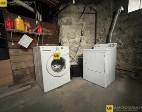 66 Perthshire Rd, Unit 1 in Boston, MA - Building Photo - Building Photo