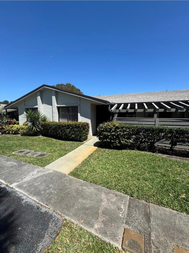 property at 445 Lakeview Dr