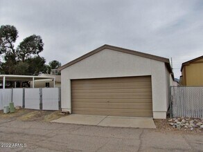 725 S Vía Serena in Sierra Vista, AZ - Building Photo - Building Photo