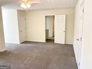 6255 Topaz Trail in College Park, GA - Building Photo - Building Photo