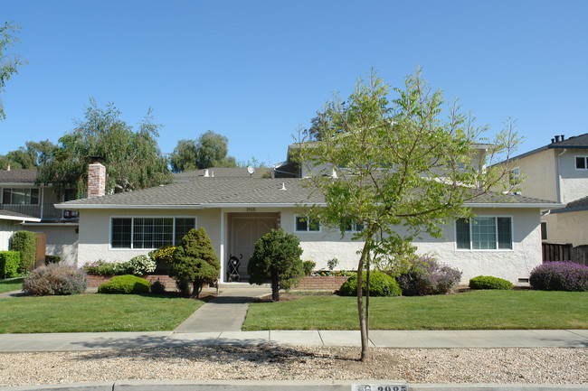 2985 Walgrove Way in San Jose, CA - Foto de edificio - Building Photo