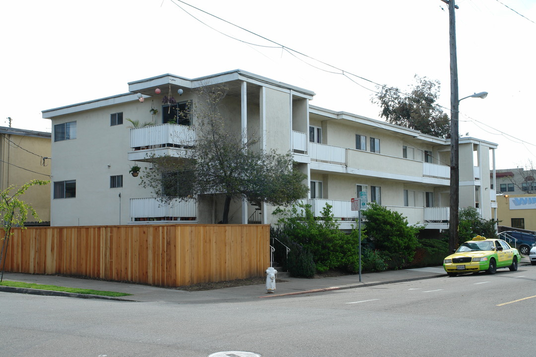 1929 California St in Berkeley, CA - Foto de edificio