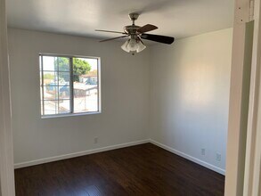 1710 S Redondo Blvd, Unit 2 in Los Angeles, CA - Building Photo - Building Photo