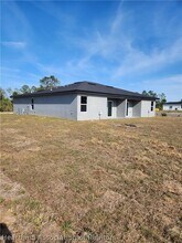 6918 Dickinson Dr in Sebring, FL - Foto de edificio - Building Photo