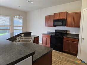 1214 Jamestown Dr in Temple, TX - Building Photo - Building Photo