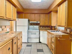 9605-9157 157 St NW in Edmonton, AB - Building Photo - Building Photo