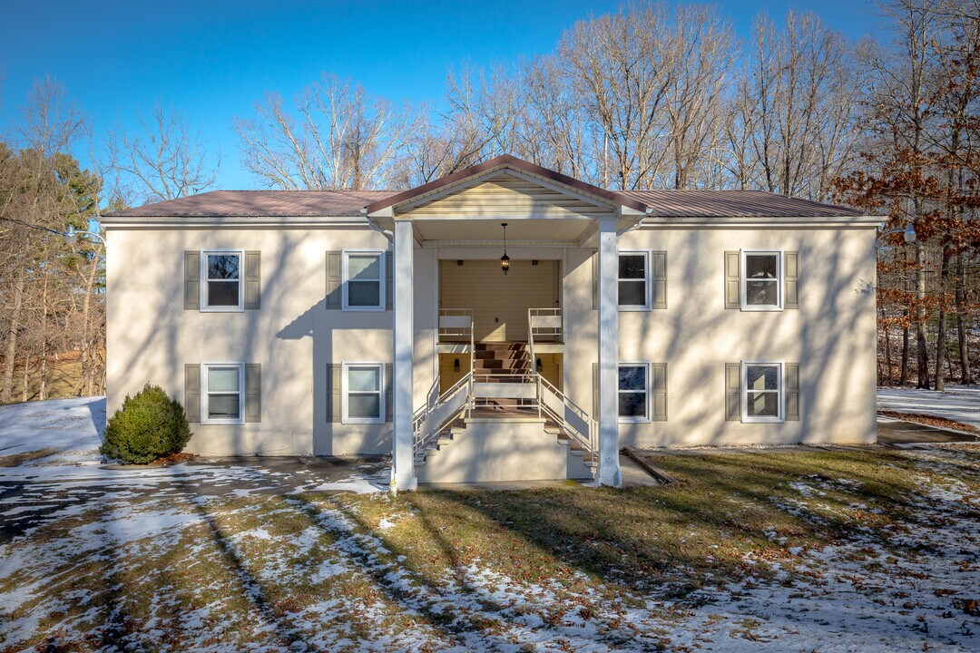 282 Blue Sky Dr in Wytheville, VA - Building Photo