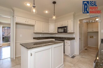 13718 Longtree Dr in Little Rock, AR - Building Photo - Building Photo