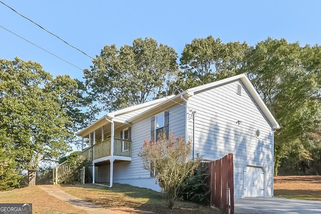 16 Fairfield Way SW in Cartersville, GA - Building Photo - Building Photo