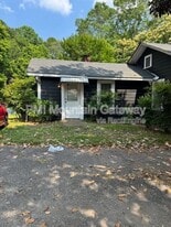 1522 Central Ave in Demorest, GA - Building Photo
