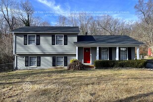 6732 Wild Turkey Ln in Charlotte, NC - Building Photo