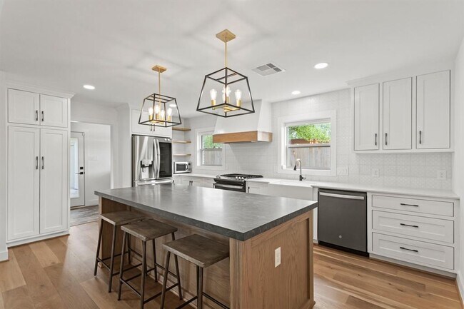 1707 Imperial Crown Dr in Houston, TX - Building Photo - Building Photo