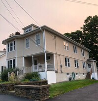 258 Coburn Ave, Unit 1 in Worcester, MA - Building Photo