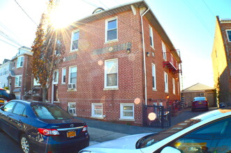 1727 Fowler Ave in Bronx, NY - Foto de edificio - Primary Photo