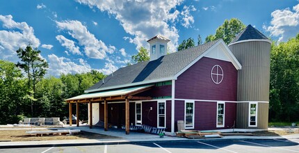 The Thomas Apartments in Somersworth, NH - Building Photo - Building Photo