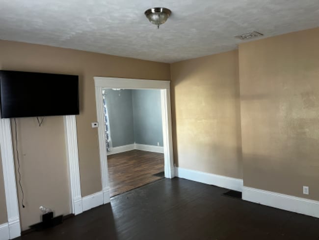 900 Stilwell Ave in Fremont, OH - Foto de edificio - Building Photo