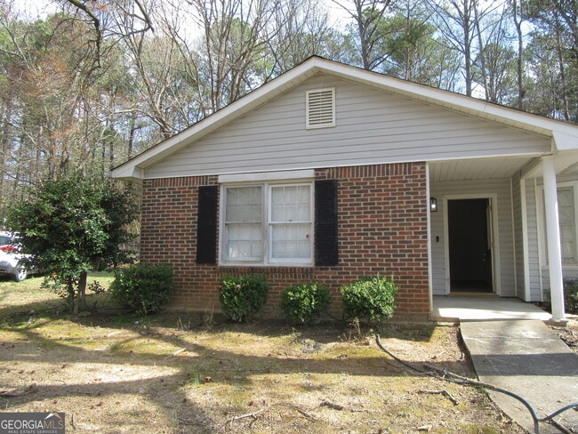 613 Windsor Dr SE in Conyers, GA - Building Photo - Building Photo