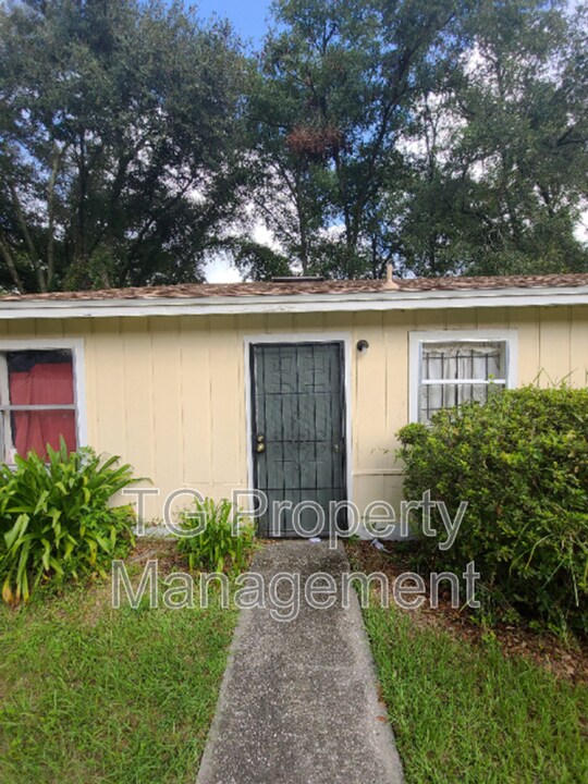 4182 Lorenzo Ct in Jacksonville, FL - Building Photo