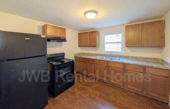 9023 Madison Ave in Jacksonville, FL - Building Photo - Building Photo