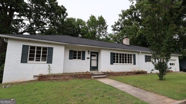 property at 7 Eastridge Ct