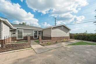 5302 Wooten Dr in Fort Worth, TX - Building Photo - Building Photo