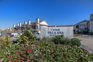 Star Villa Ana in Houston, TX - Building Photo
