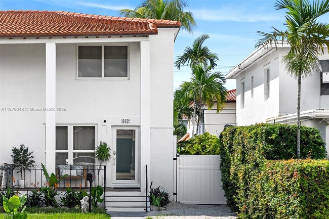 642 86th St in Miami Beach, FL - Foto de edificio - Building Photo