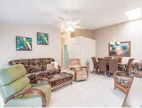 3300 Loveland Blvd in Port Charlotte, FL - Building Photo - Building Photo
