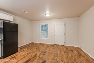 2508 Rowan St in Louisville, KY - Building Photo - Building Photo