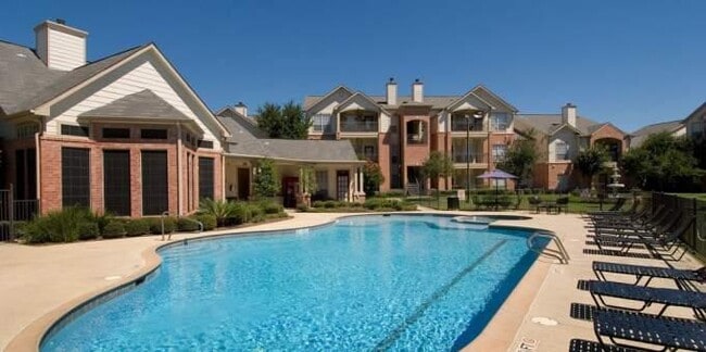 property at 1011 Village Square Dr