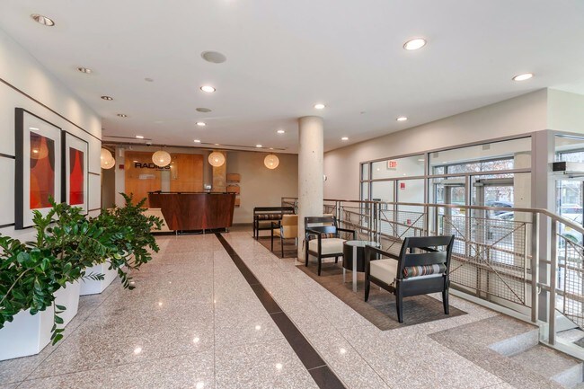 1300 N St NW-Unit -#518 in Washington, DC - Building Photo - Building Photo