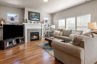 61416 SE Lana Wy in Bend, OR - Building Photo - Building Photo