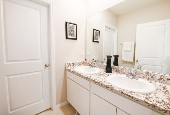 3811 Turning Tides Ter in Bradenton, FL - Building Photo - Building Photo