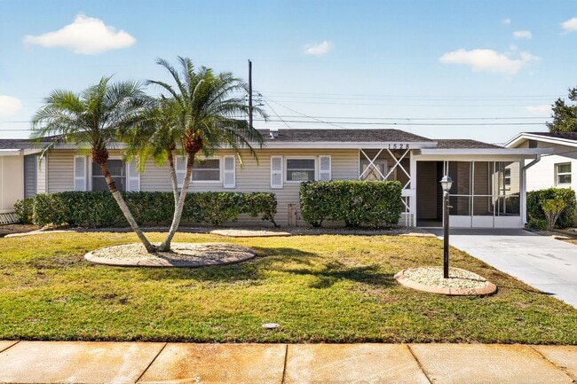 property at 1528 Chevy Chase Dr