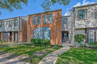 14179 Misty Meadow Ln in Houston, TX - Building Photo - Building Photo