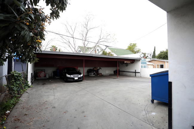 1127 S Kenmore Ave in Los Angeles, CA - Building Photo - Building Photo