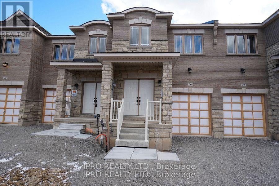 66 Baker St in Thorold, ON - Building Photo