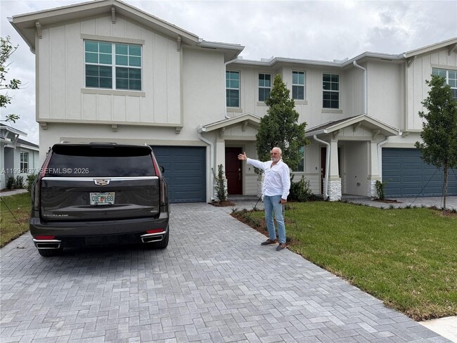 1694 Hoot Owl Holw in Loxahatchee, FL - Building Photo - Building Photo