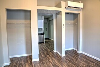 1661 N Pearl St in Columbus, OH - Building Photo - Building Photo