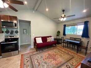 11-3218-3218 Mokuna St in Volcano, HI - Building Photo - Building Photo