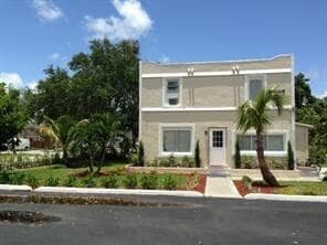 property at 2233 Madison St