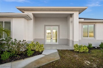 610 NW 23rd Terrace in Cape Coral, FL - Building Photo - Building Photo