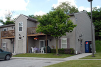 Poplar Creek in Manchester, PA - Foto de edificio - Building Photo